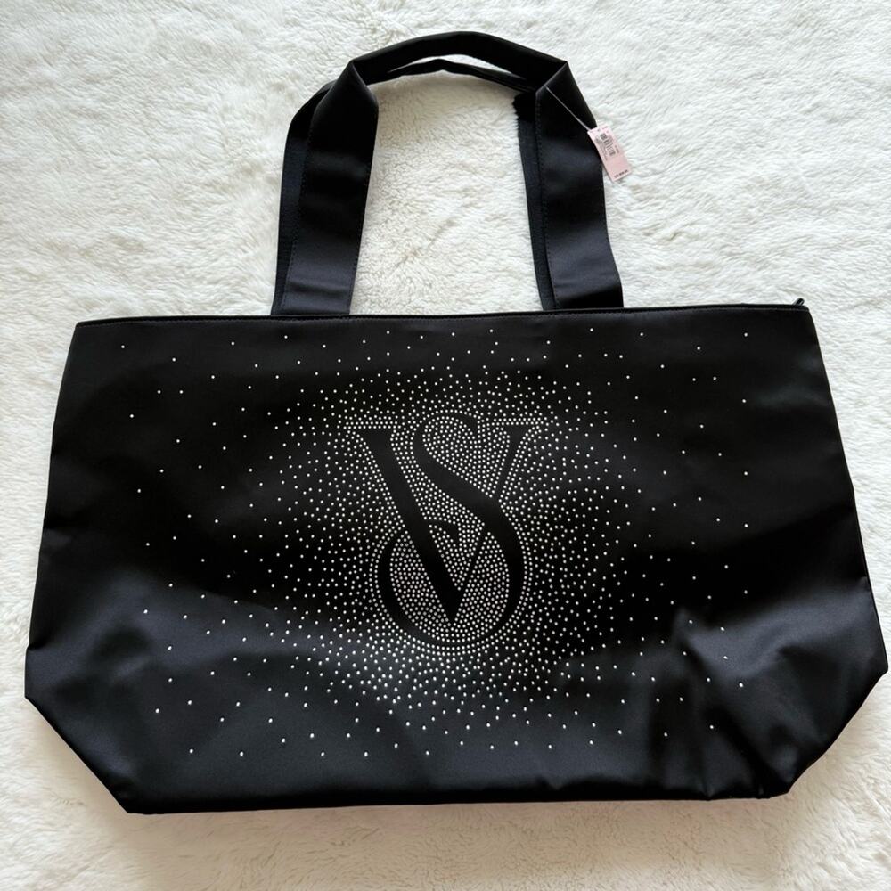 NWT!!! Victoria’s Secret women tote bag Retail 59$
